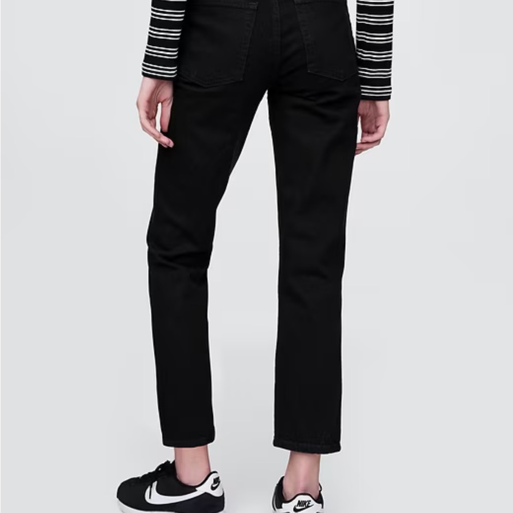 Women's Gap Black Cheeky Straight HR Jeans